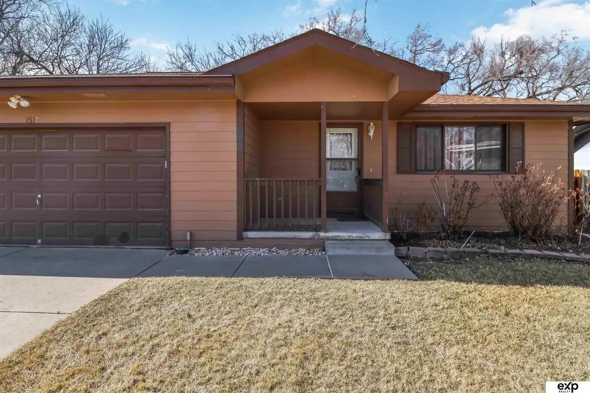 1517 SW 32 Street, Lincoln, NE 68522 - #1