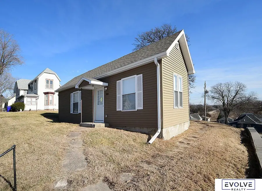 161 S Walnut Street, Avoca, IA 51521 - #3