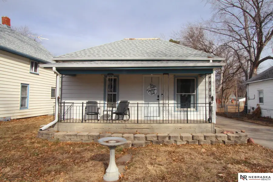6512 Benton Street, Lincoln, NE 68507 - #2