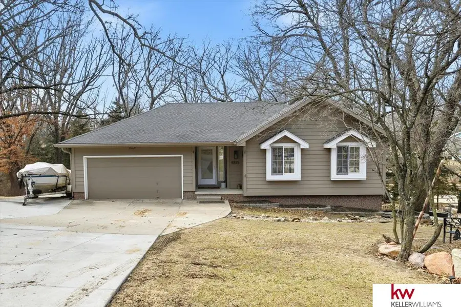 8822 Greenwood Road, Plattsmouth, NE 68048 - #2