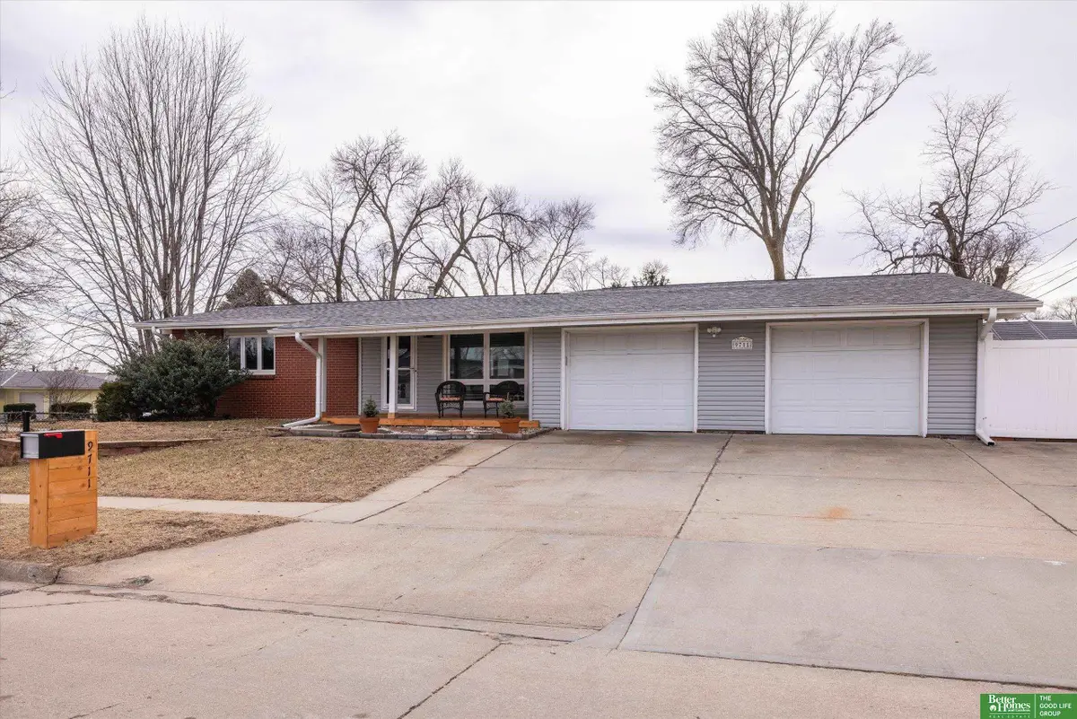 9711 Corby Street, Omaha, NE 68134 - #1