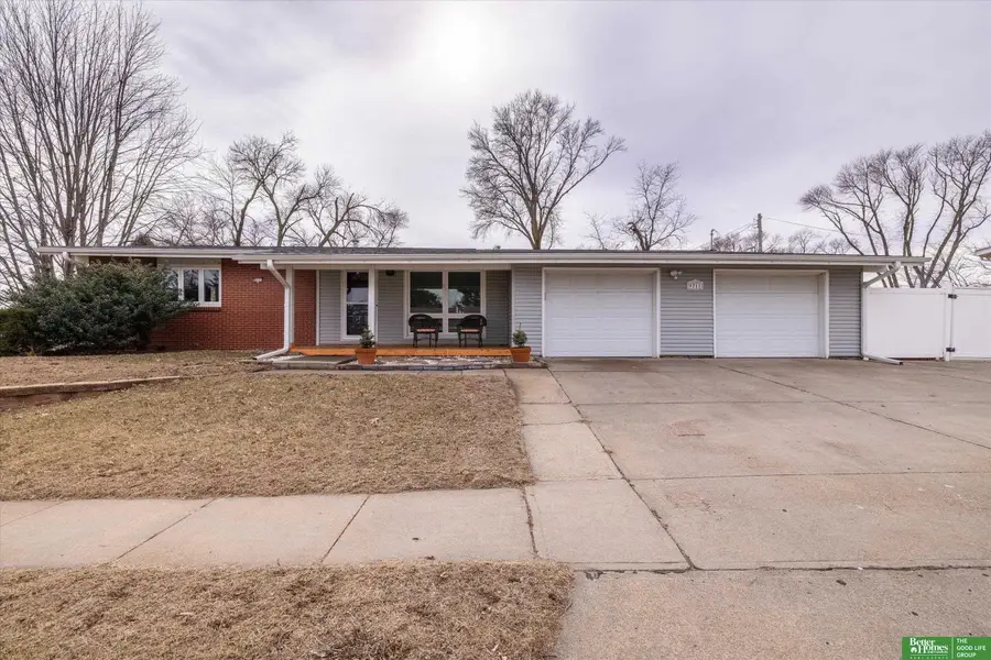 9711 Corby Street, Omaha, NE 68134 - #2
