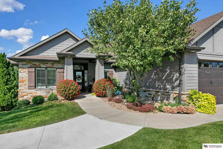 10040 Shore Front Drive, Lincoln, NE 68527 - #2