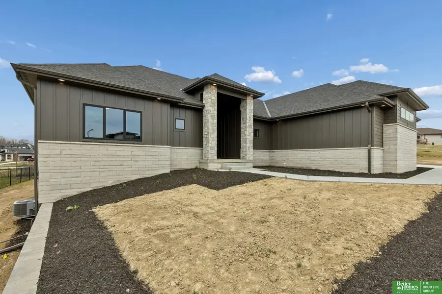 3538 S 210th Avenue, Elkhorn, NE 68022 - #3
