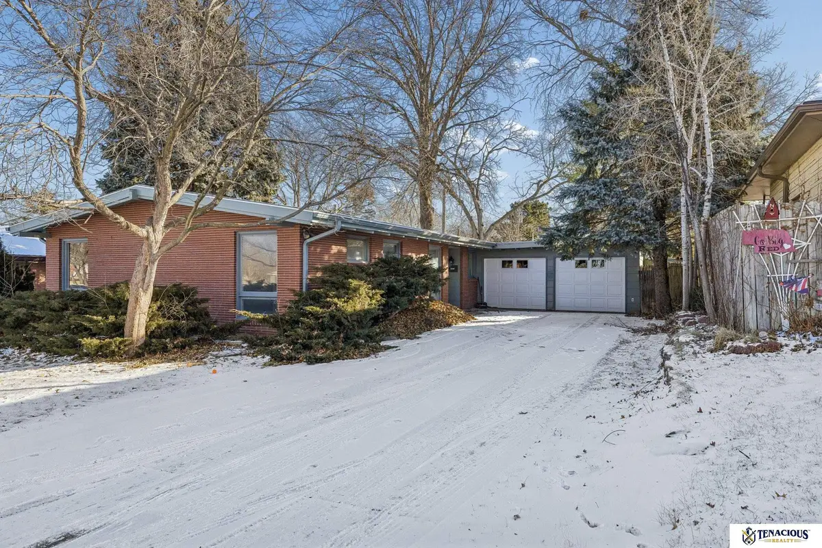 540 N 58th Street, Lincoln, NE 68505 - #1