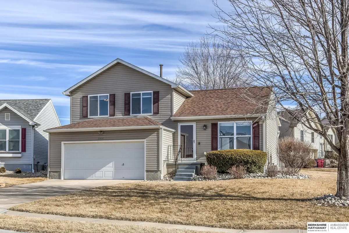 15454 Mormon Circle, Bennington, NE 68007 - #1