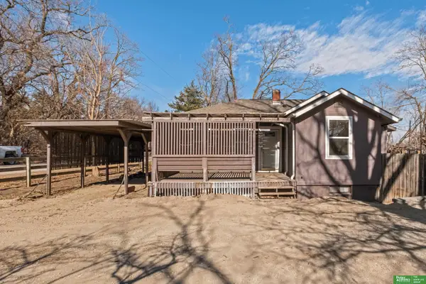 1305 Campanile Road, Waterloo, NE 68069