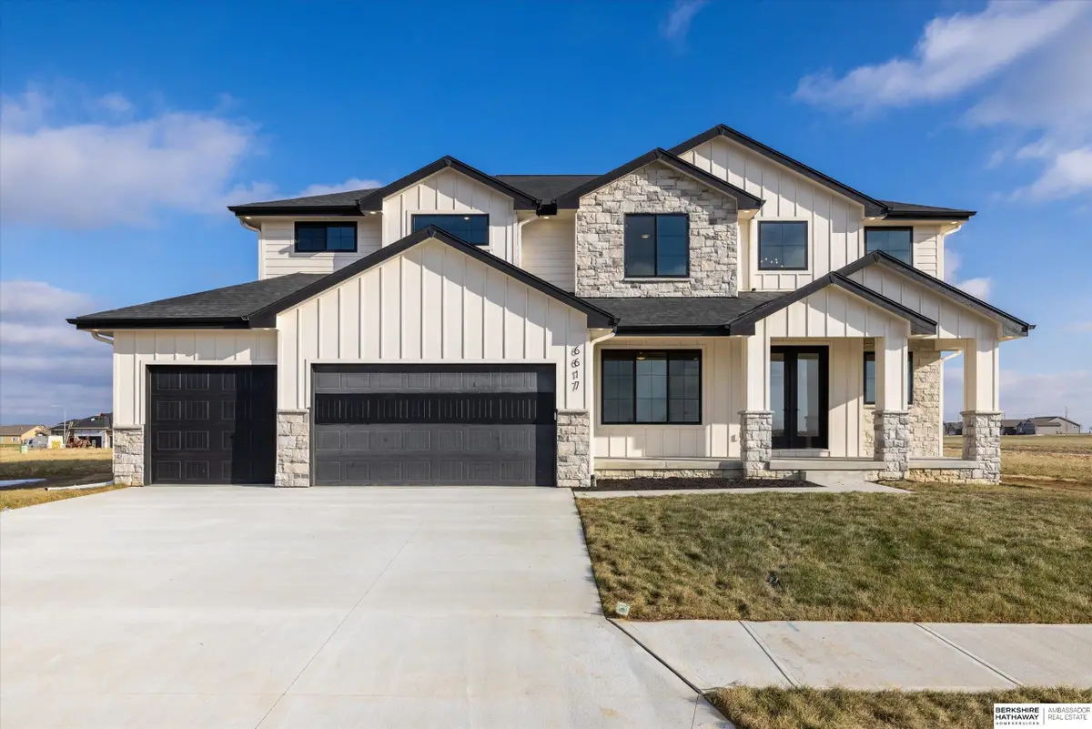 11307 S 182nd Circle, Gretna, NE 68028 - #1