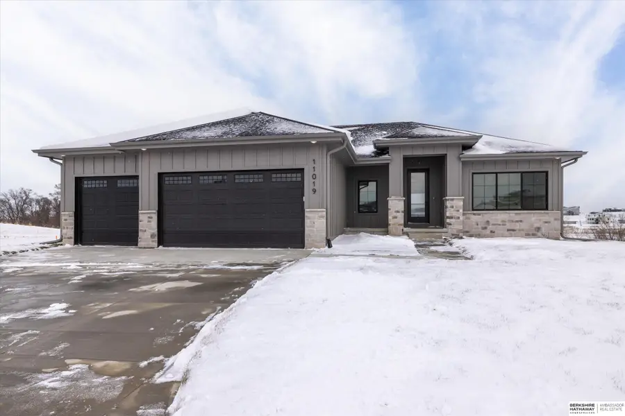 19017 Acorn Drive, Gretna, NE 68028 - #2