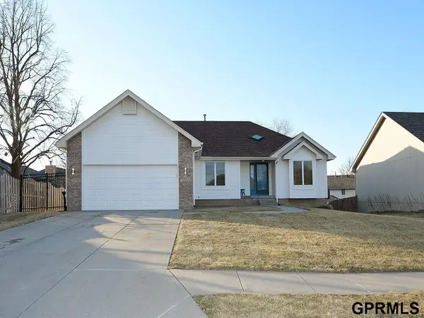 15065 Corby Street, Omaha, NE 68116