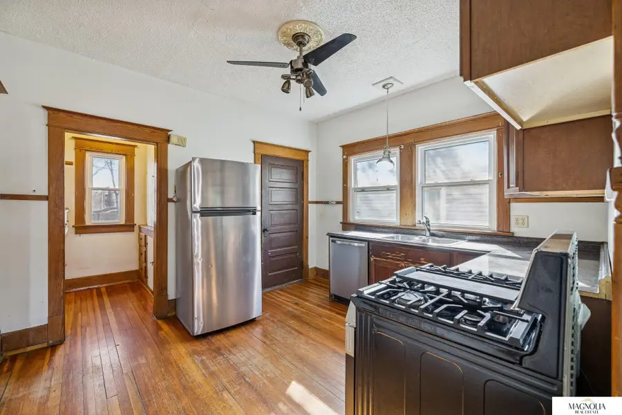 1310 S 10th Street, Lincoln, NE 68502 - #3