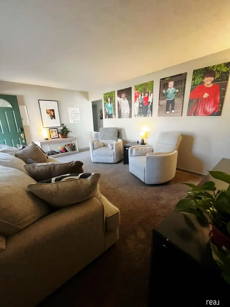 10913 Jones Street, Omaha, NE 68154 - #3