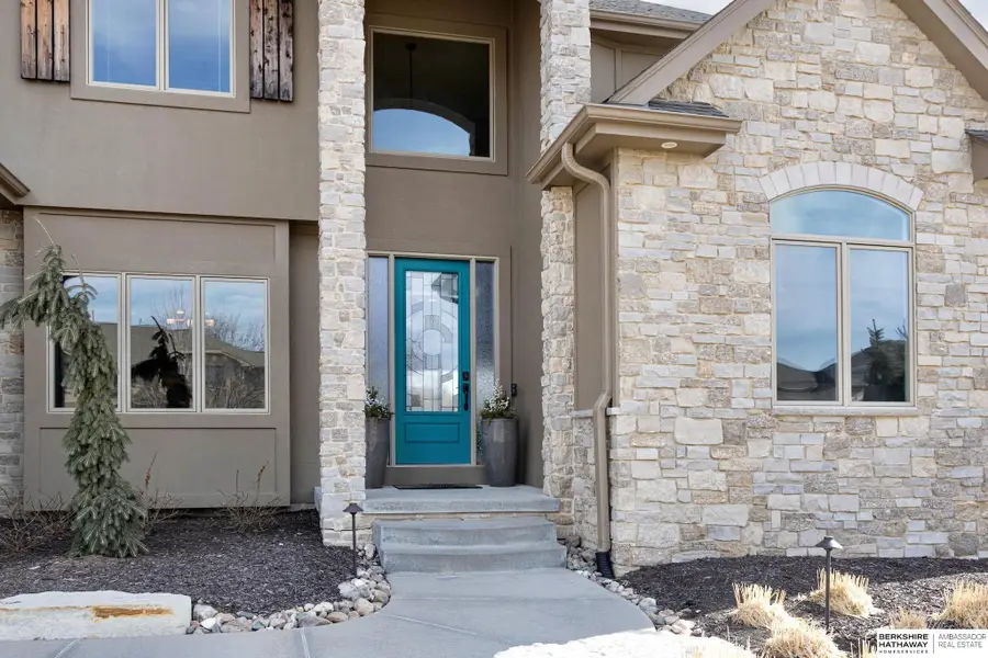 1425 N 191st Avenue, Chicago, NE 68022 - #2