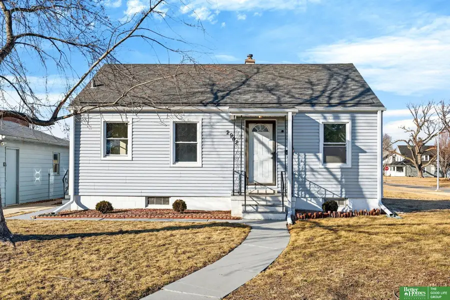2902 Grebe Street, Omaha, NE 68112 - #3