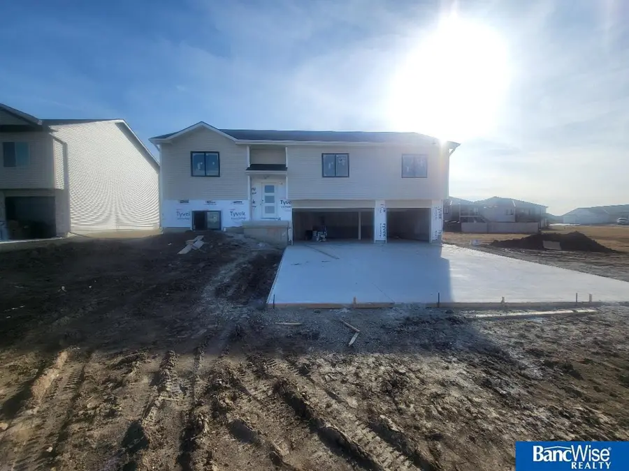 1725 W Trout Drive, Lincoln, NE 68521 - #2