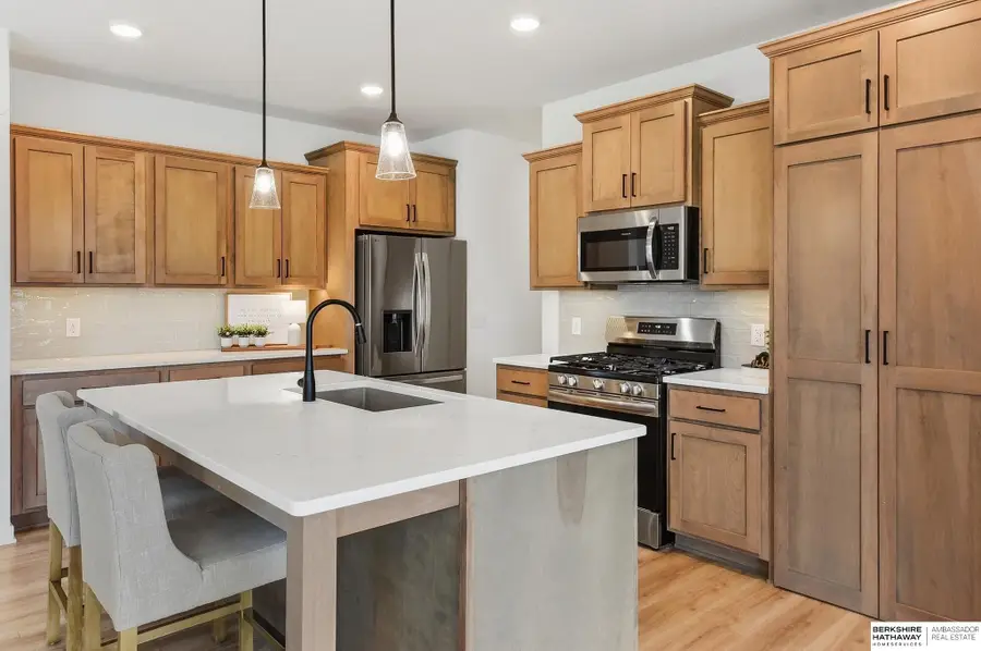 11907 Horizon Street, Papillion, NE 68046 - #2