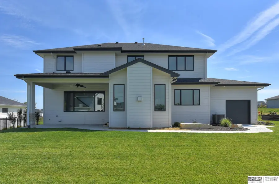 3509 S 219th Avenue, Elkhorn, NE 68022 - #3