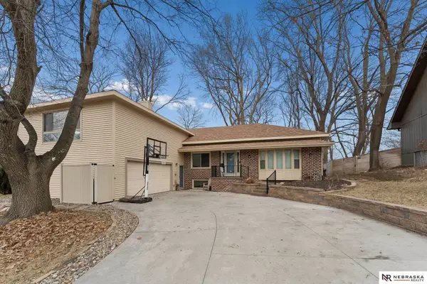 601 N Martin Drive, Bellevue, NE 68005