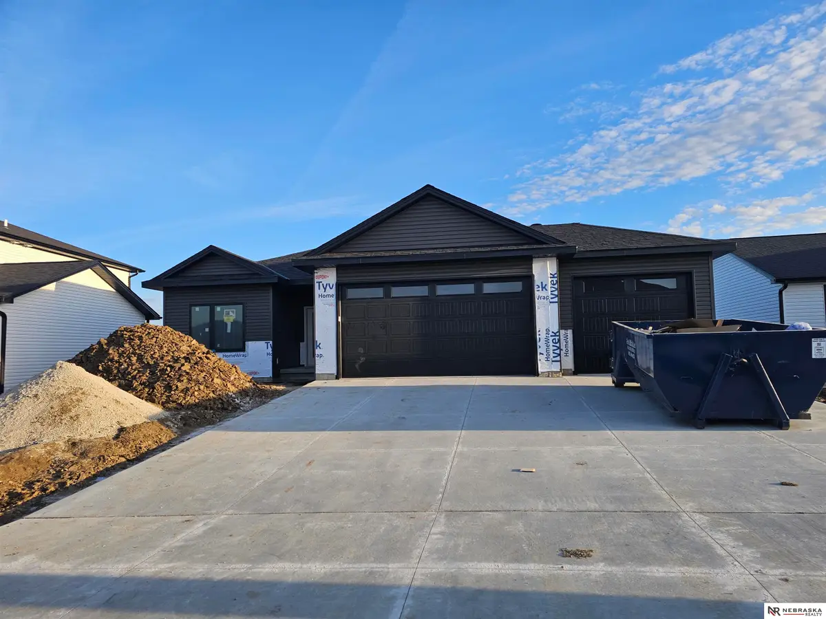 863 W El Alameda Street, Lincoln, NE 68523 - #1
