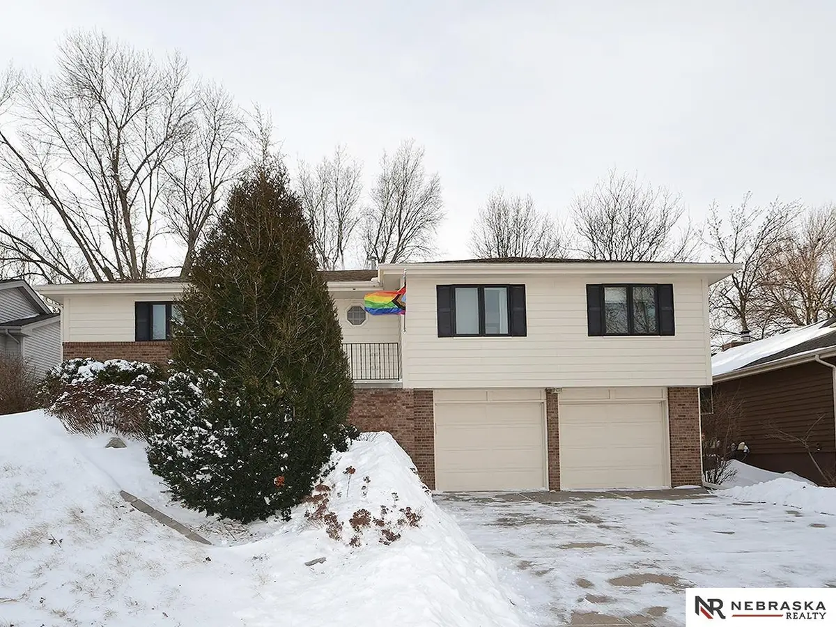 15911 Douglas Circle, Omaha, NE 68118 - #1