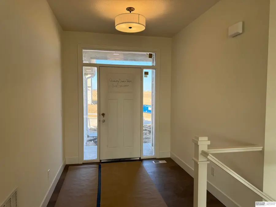 21417 Z Street, Elkhorn, NE 68022 - #2