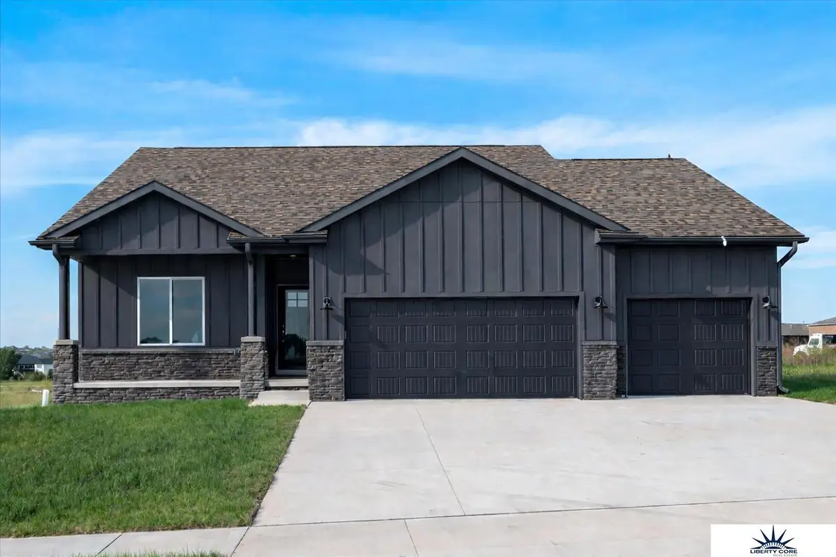 9617 N 167th Street, Bennington, NE 68007 - #1