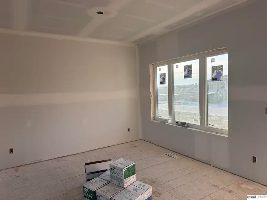 6213 N 209 Street, Elkhorn, NE 68022 - #2