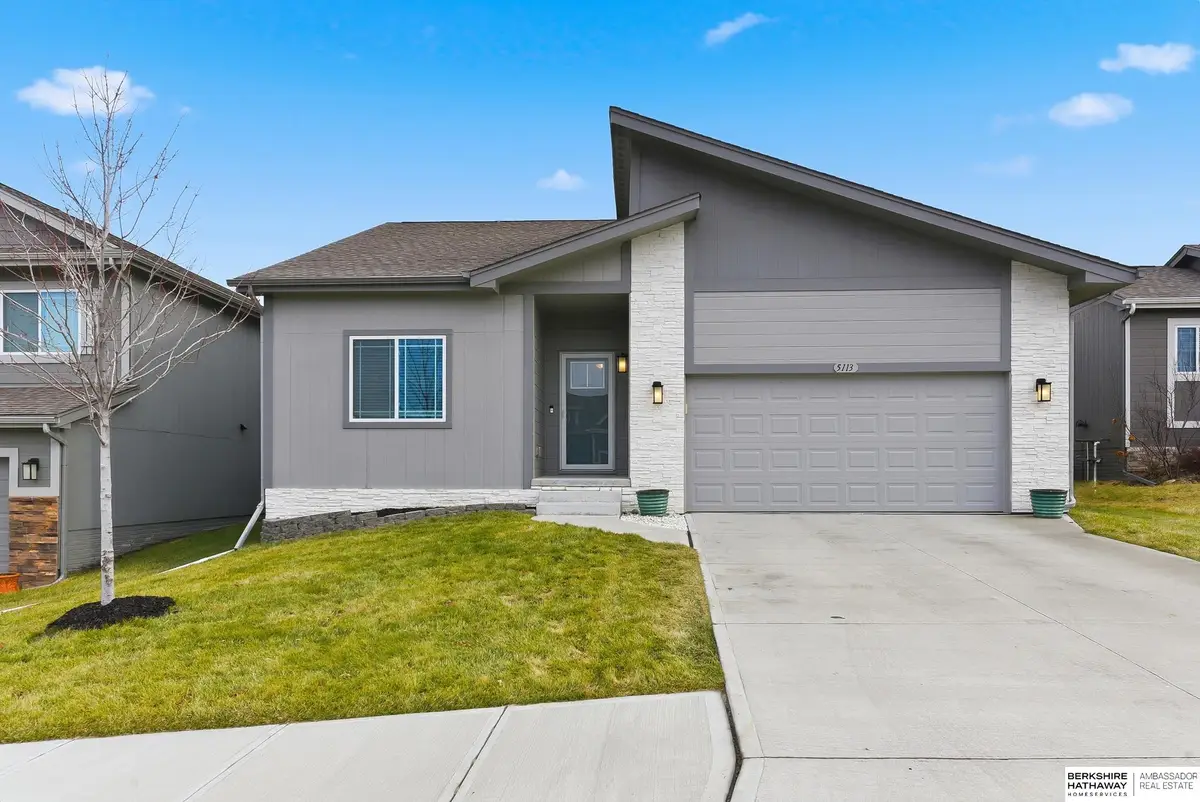 5113 N 180th Avenue, Chicago, NE 68022 - #1