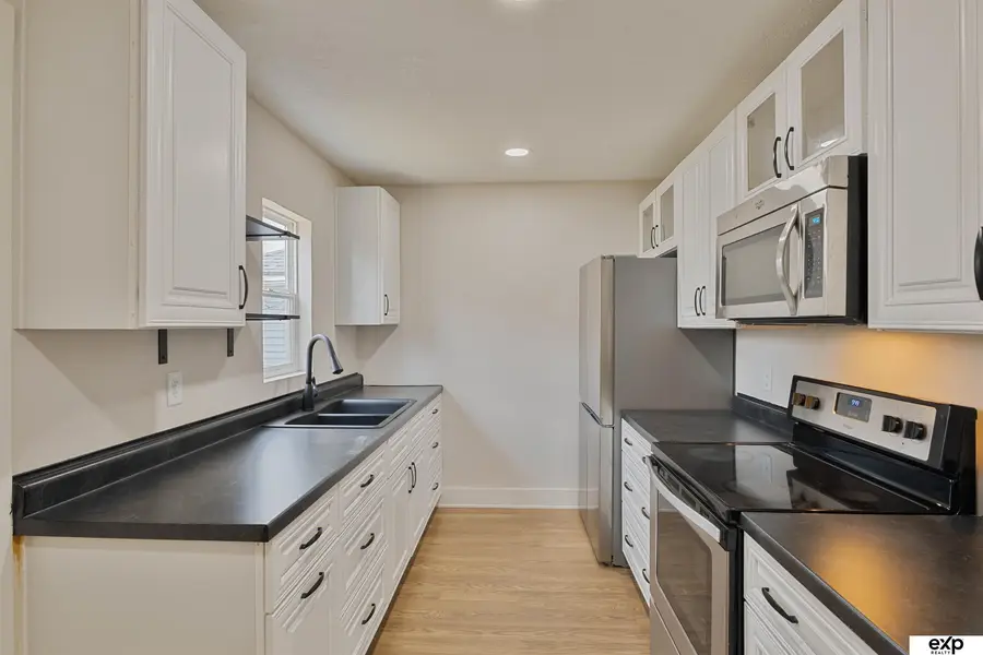 3305 N 38 Street, Omaha, NE 68111 - #3