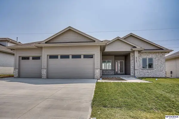 3507 S 219 Street, Elkhorn, NE 68022