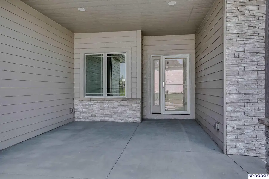 3507 S 219 Street, Elkhorn, NE 68022 - #3