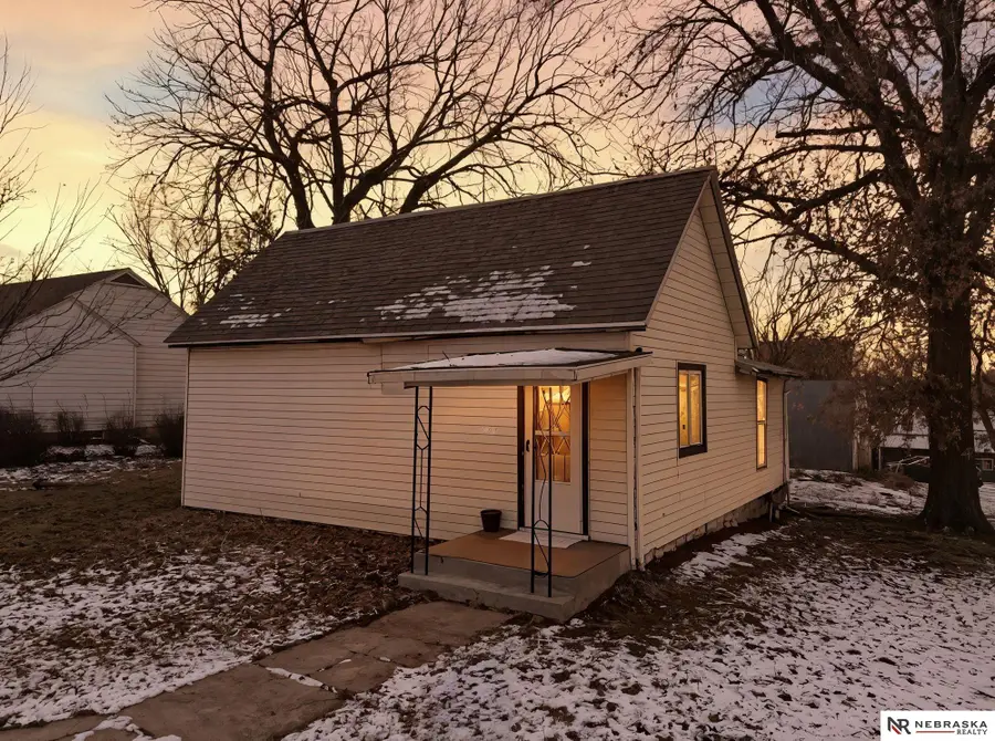 547 I Street, Pawnee City, NE 68420 - #2