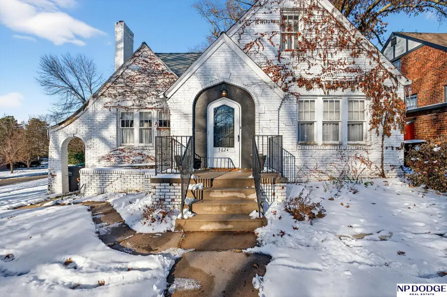 5824 Nicholas Street, Omaha, NE 68132 - #2