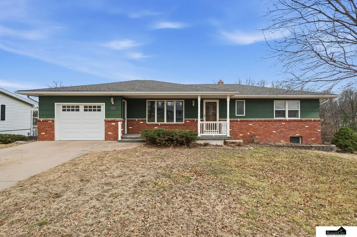 260 N 10th Street, Tecumseh, NE 68450 - #1