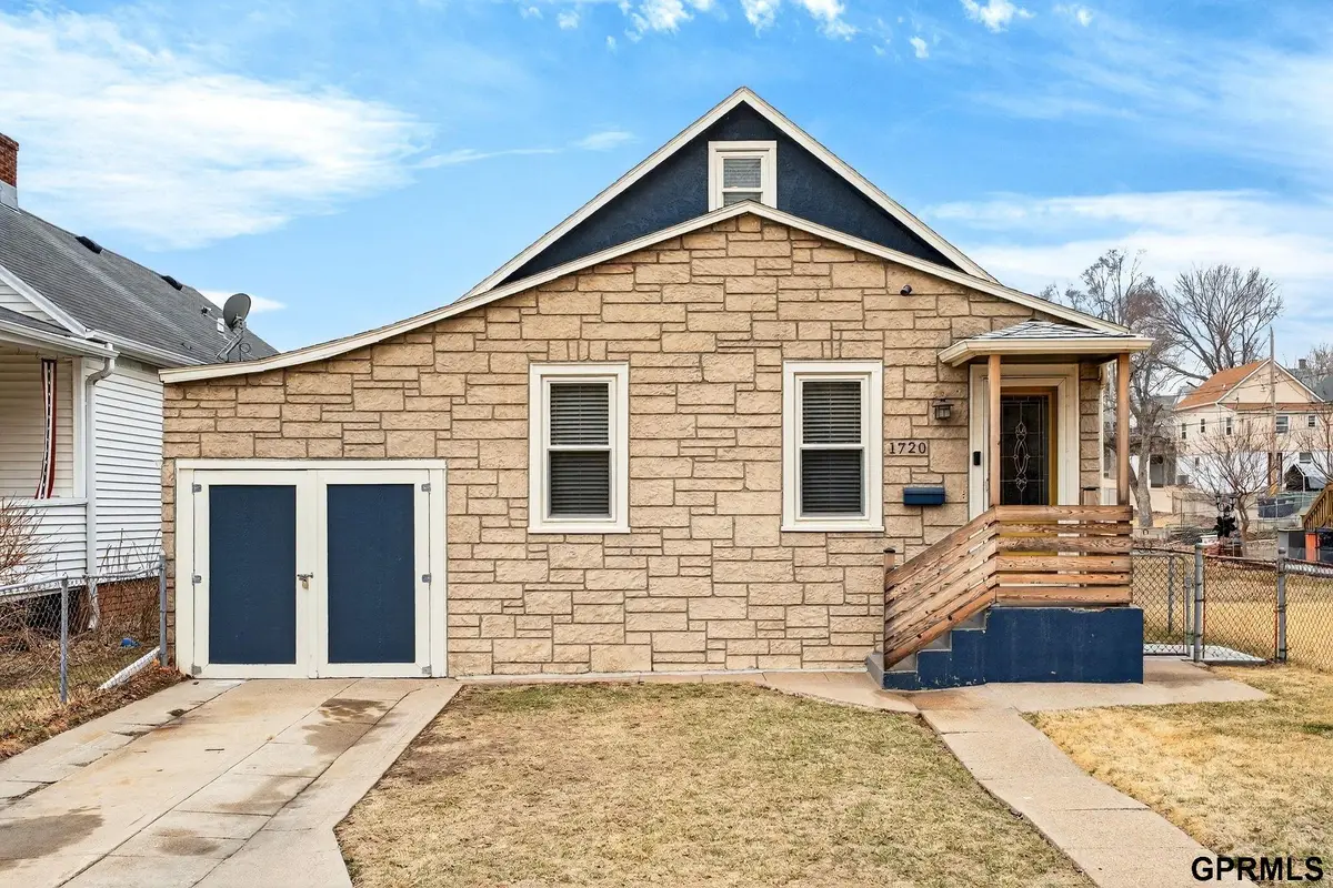 1720 S 6th Street, Omaha, NE 68108 - #1