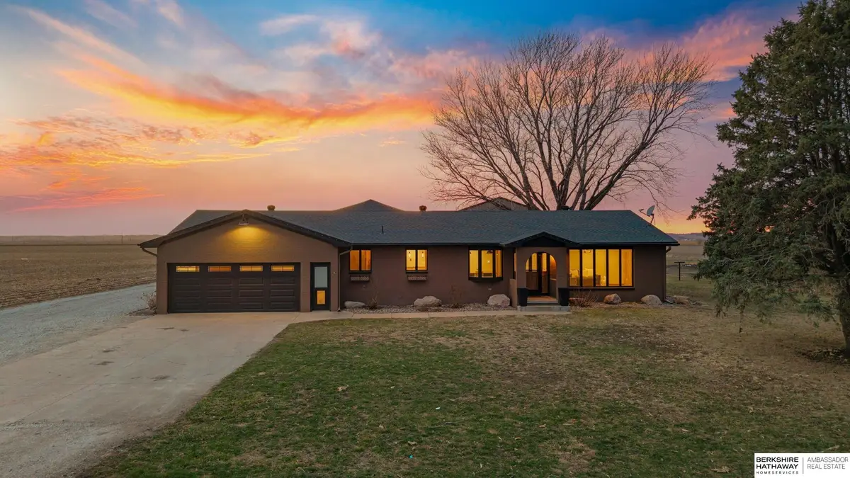 1140 County Road 42, Tekamah, NE 68061 - #1