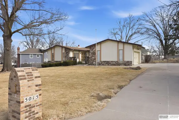 5015 N 103rd Street, Omaha, NE 68134