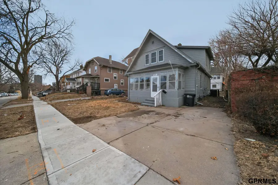 344 N 35th Avenue, Omaha, NE 68131 - #2
