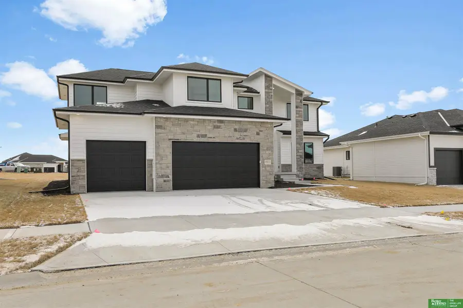 5717 N 197th Avenue, Elkhorn, NE 68022 - #3