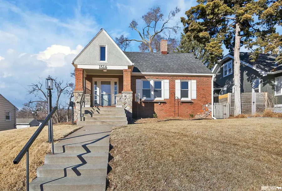 1516 S 52 Street, Omaha, NE 68106 - #2