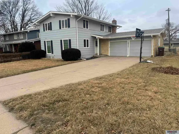 531 Jeffery Drive, Lincoln, NE 68505