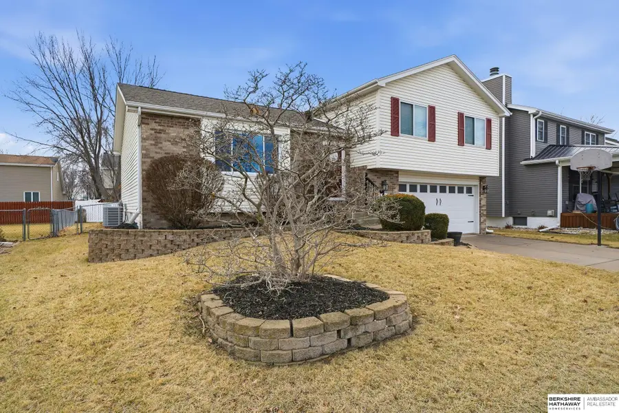 325 W Chadderton Drive, Lincoln, NE 68521 - #3