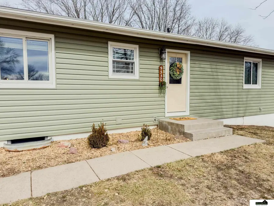 9530 Burton Street, Lincoln, NE 68526 - #3