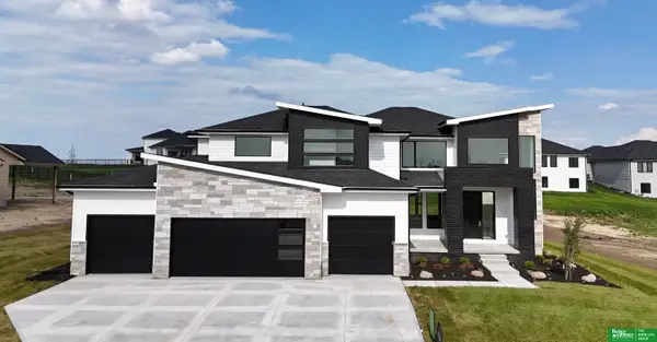 5409 N 197th Street, Elkhorn, NE 68022