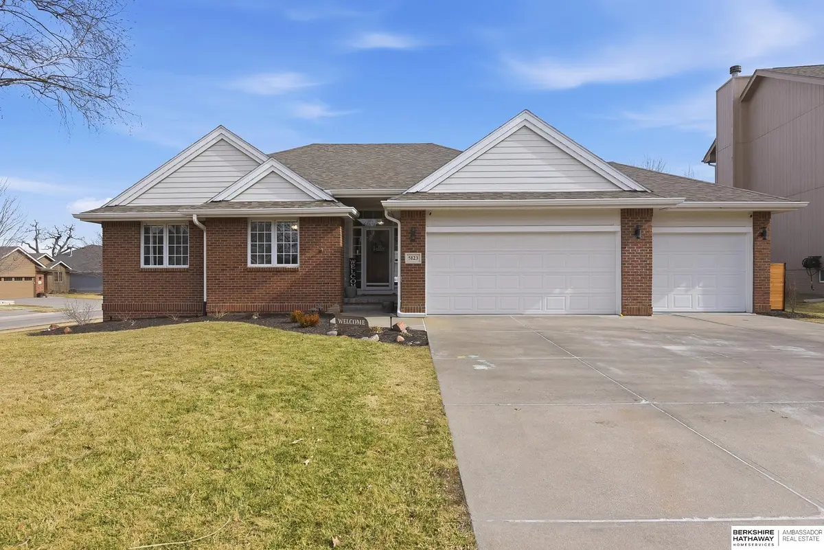 5123 N 140 Street, Omaha, NE 68164 - #1