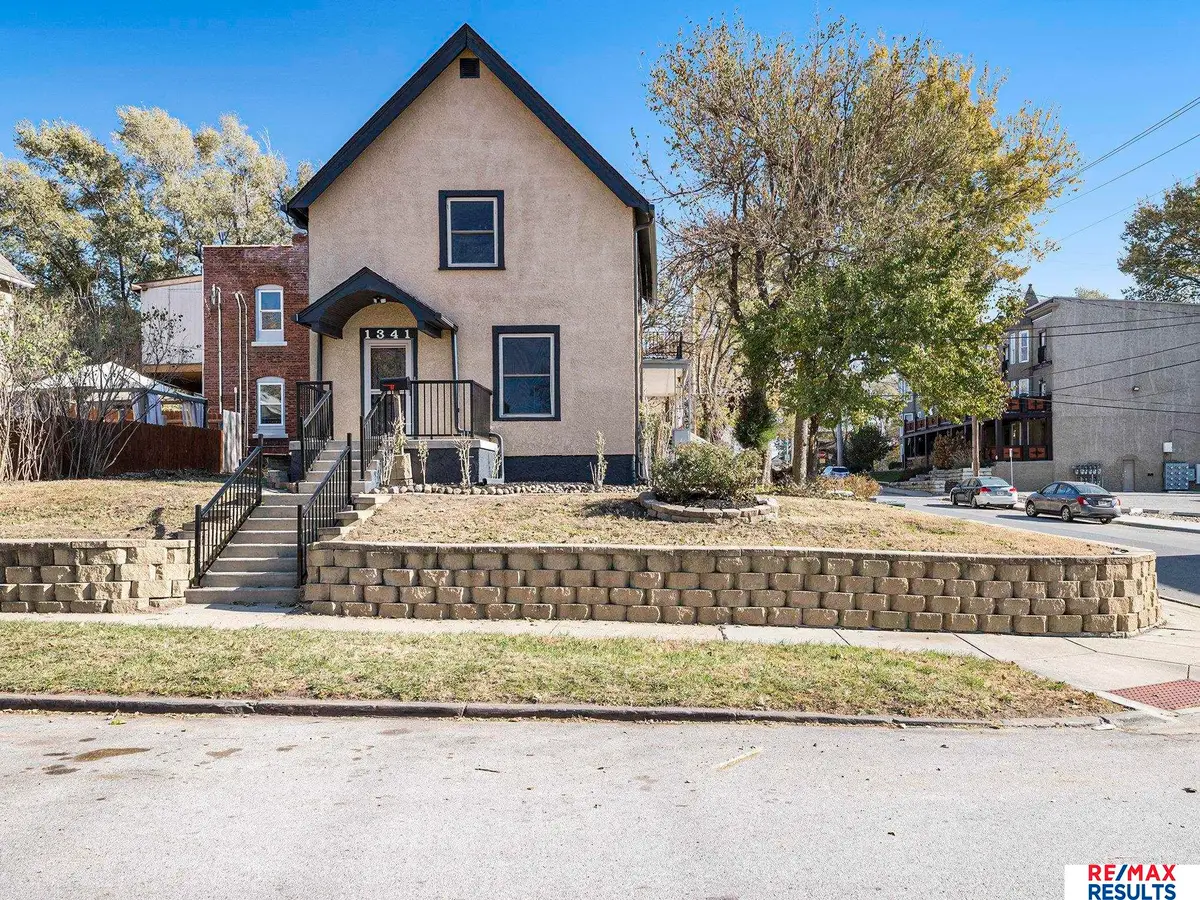 1341 S 27th Street, Omaha, NE 68105 - #1
