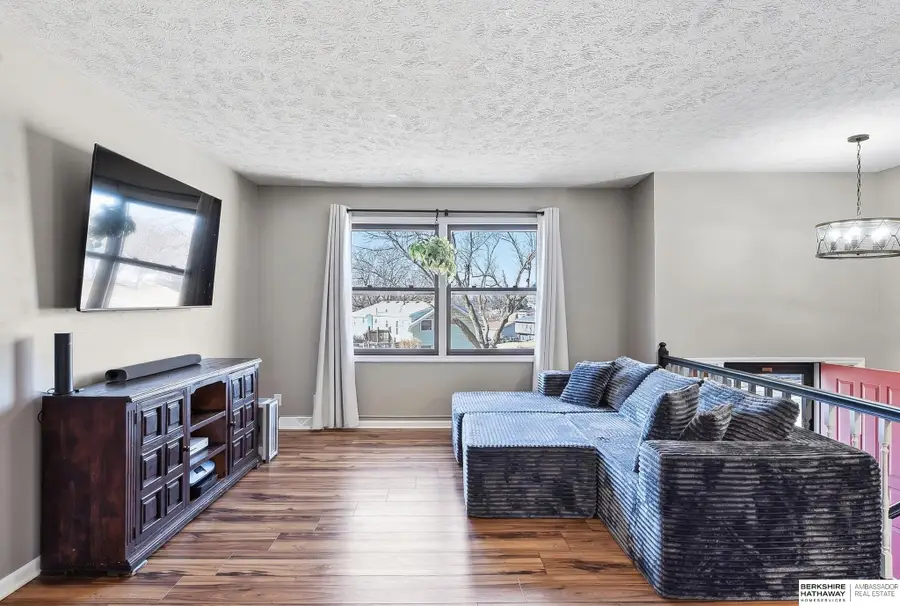 403 Garden Avenue, Bellevue, NE 68005 - #2