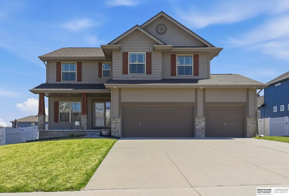 11611 S 110 Avenue, Papillion, NE 68046 - #1