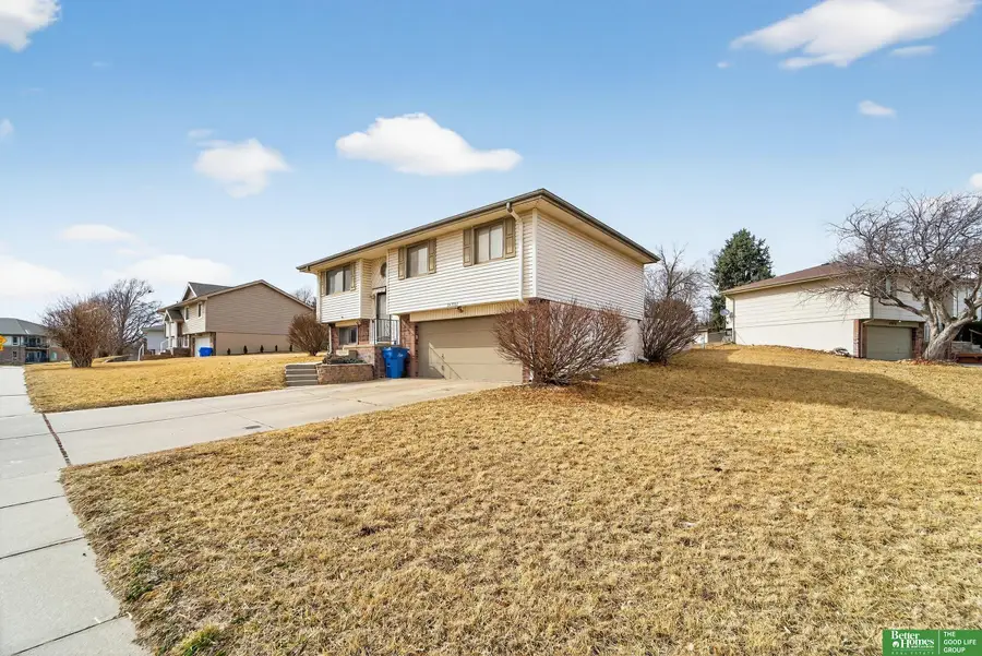 14502 Echo Hills Drive, Omaha, NE 68138 - #2