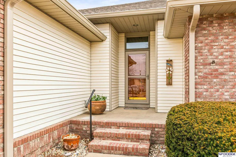 752 Heatherwood Drive, Fremont, NE 68025 - #2